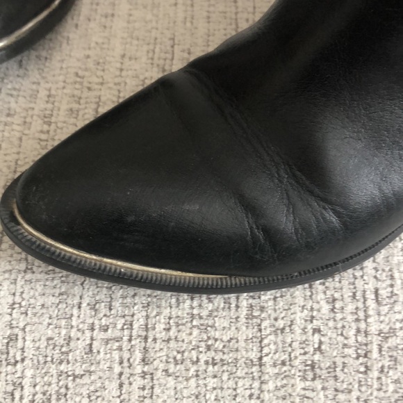 Sam Edelman Black leather booties with pattern by Circus   Size 7.5 - Picture 7 of 7